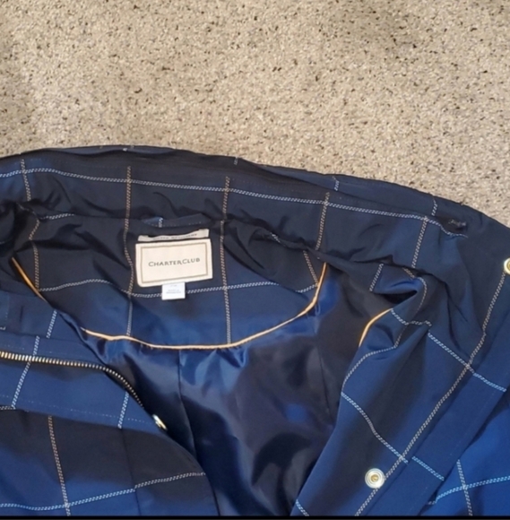 2/$10! Worn once Charter club navy plaid rain jacket sz mp - Picture 4 of 5